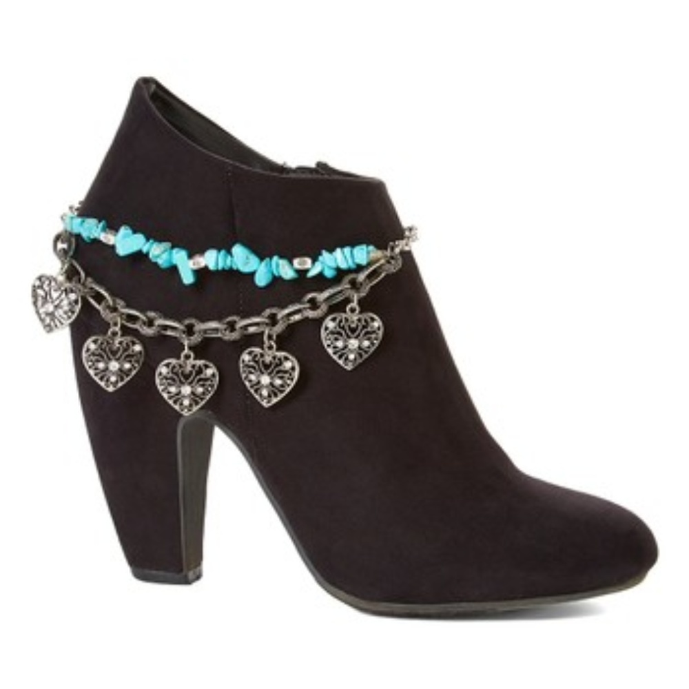 Turquoise Heart Boot Chain